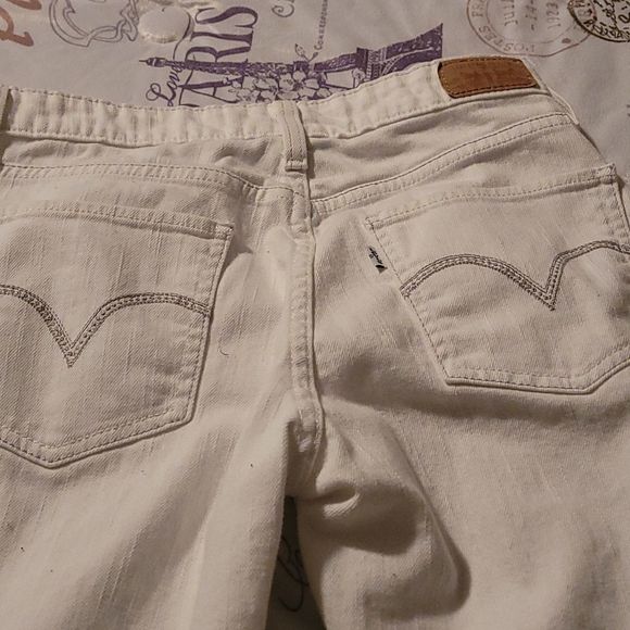LEVIS CLASSIC WHITE  MID RISE JEANS - Picture 7 of 7